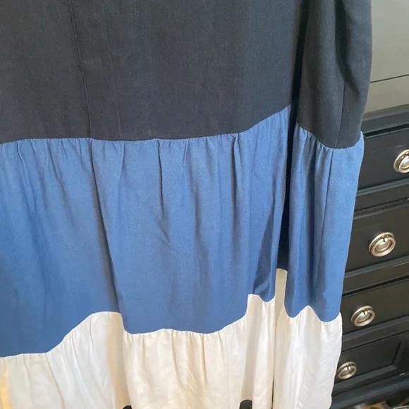 Tri- Color Linen Dress - Picture 7 of 7